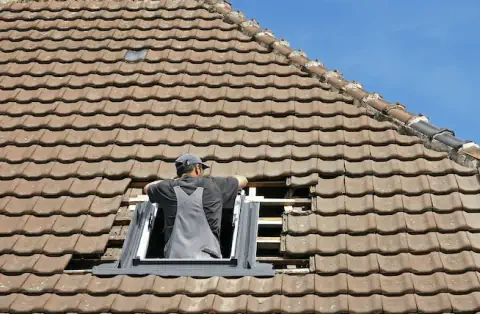 Pose de velux - L'Hôpital-le-Grand